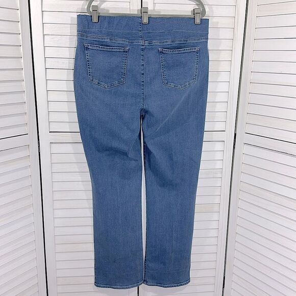 NYDJ Bailey Relaxed Jeans Size 16 Straight Leg Stretch Denim - Picture 10 of 14
